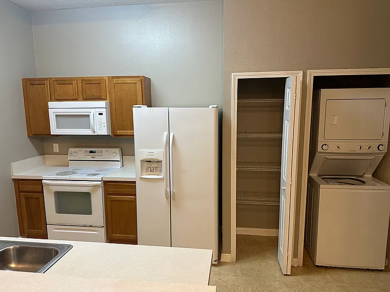 6081 Maggies Cir #105 — Photo 5