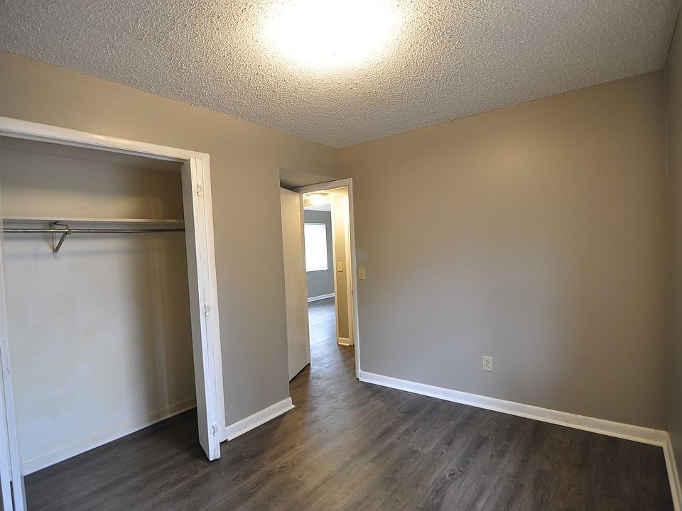 2nd image of 4522 Bonnell Dr NW APT B