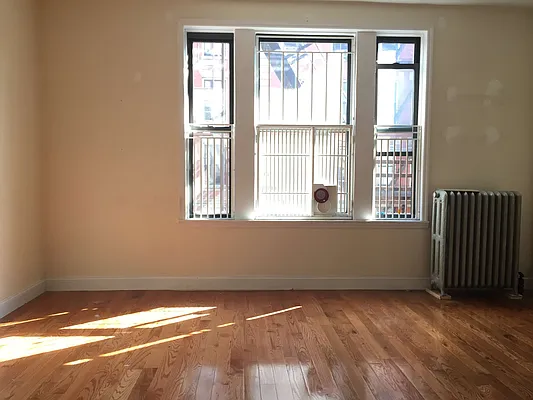 Rented by Crosstown Apartments NYC | media 5