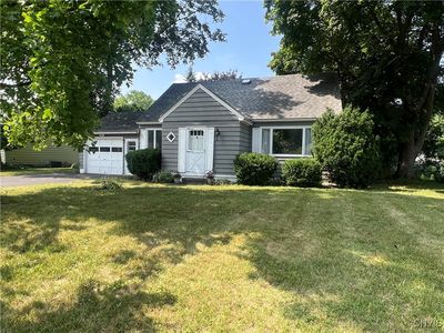 38 Sherry Dr, Syracuse, NY, 13219