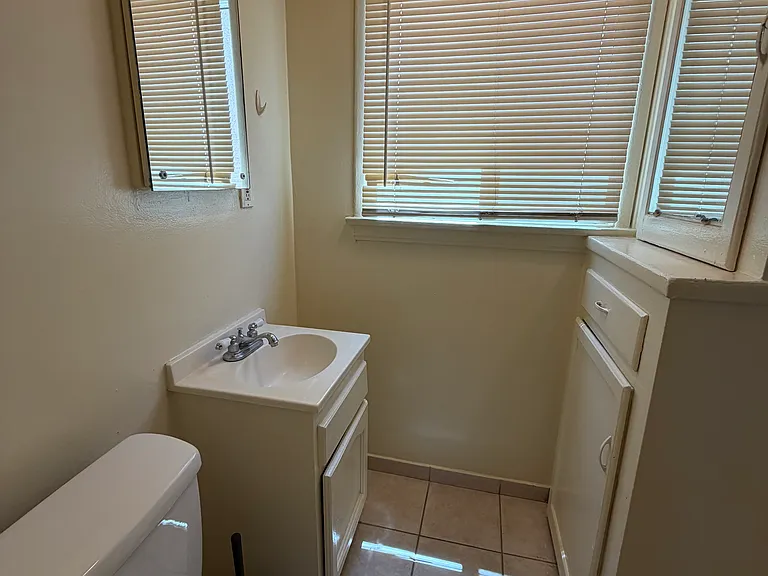 3472 Flower St #C — Photo 11