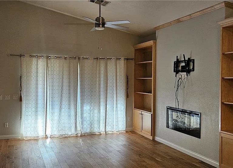 3433 Round Valley Way — Photo 10
