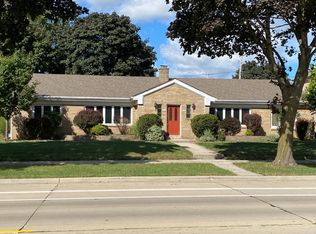 8622 W Center St, Milwaukee, WI 53222