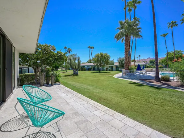 1707 Grand Bahama Dr W, Palm Springs, CA 92264