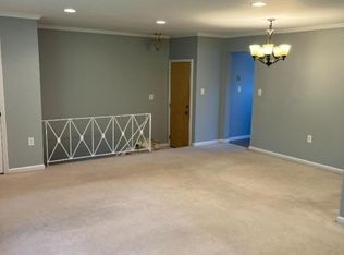 32 Lakeside Dr #B, Millburn, NJ 07041