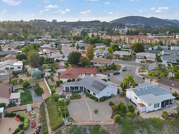 5th image of 12171 Bellota Pl