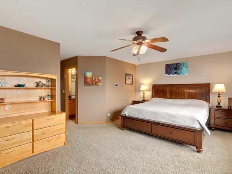 3165 Bromley Ln — Photo 13