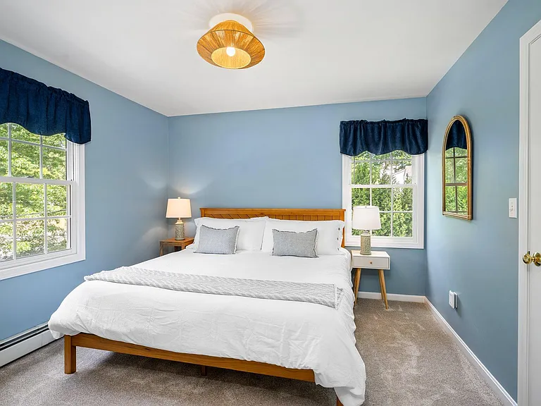 Blue room, king bed.