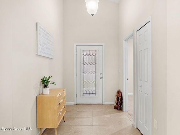 3rd image of 2097 Attilburgh Blvd