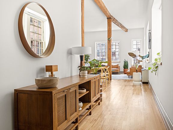 3rd image of 81 Washington St APT 5C