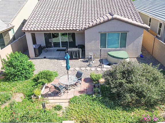 3rd image of 9121 W Montecito Avenue