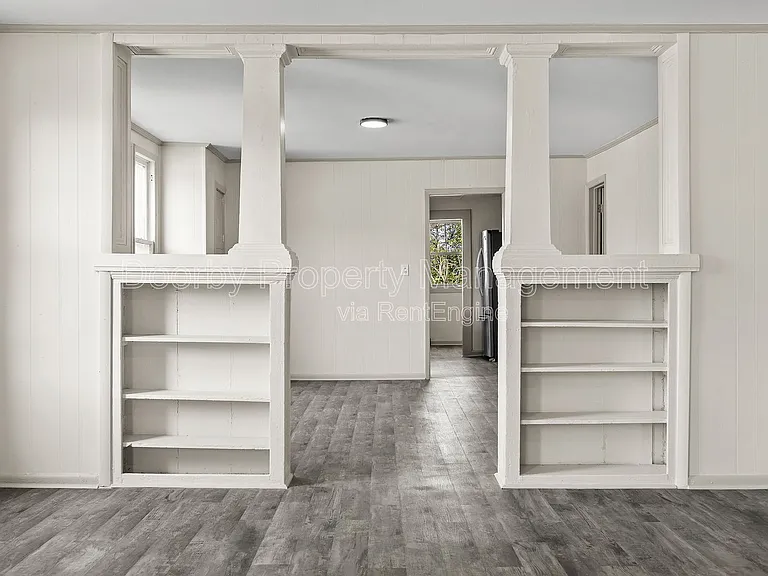 1601 Arlington Ave — Photo 6
