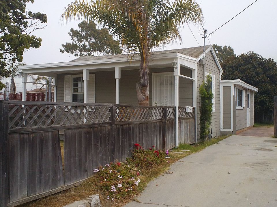 1st image of 780 N Olive St