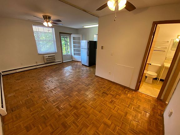 5th image of 240-242 W 8th Ave #242-T