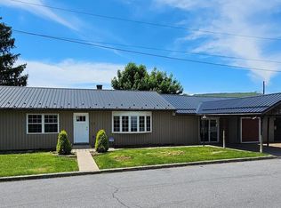300 Locust St, Burnham, PA 17009