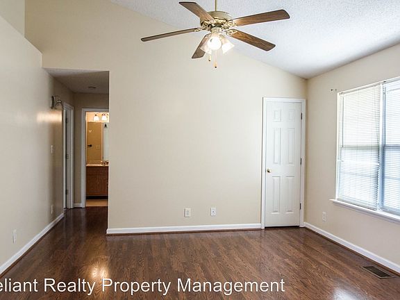 4th image of 1408 Elliott Ct