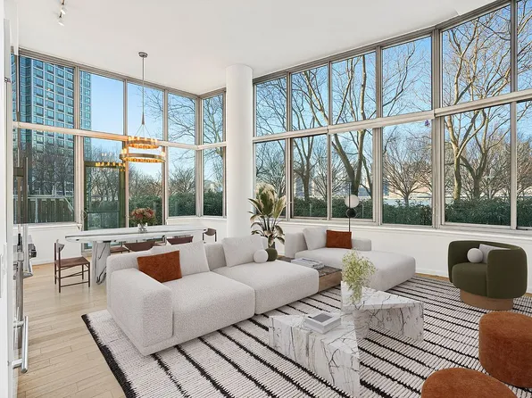 4630 Center Blvd APT 103, Long Island City, NY 11109