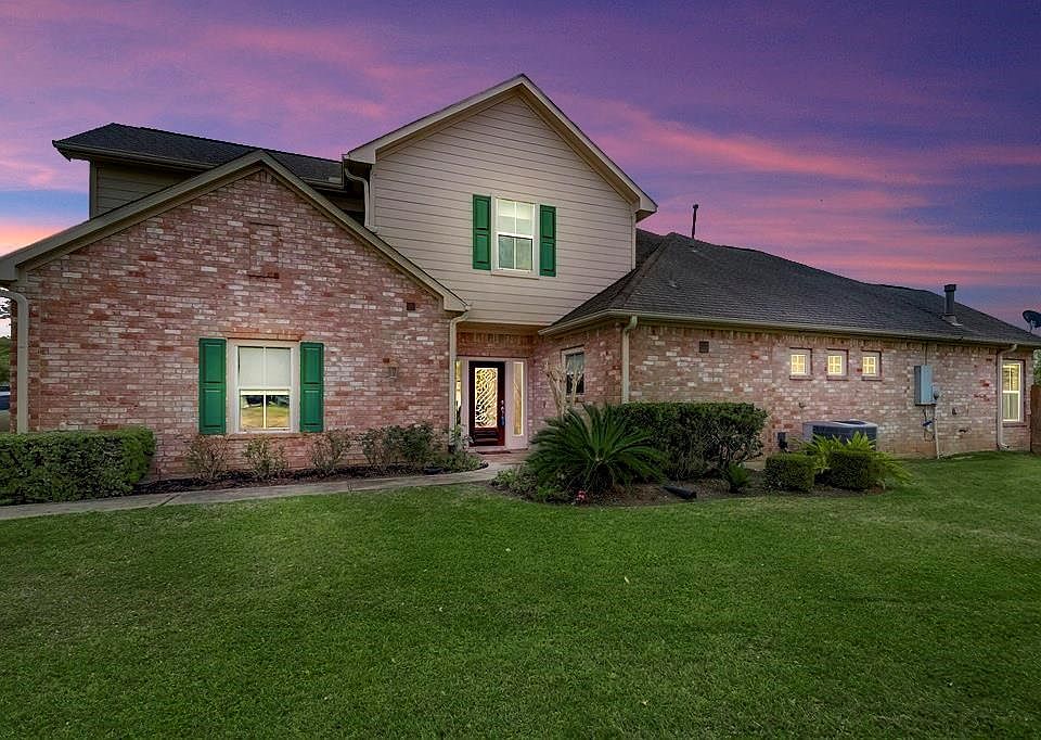 1st image of 4039 Waterford Ln