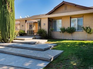 24001 Bessemer St, Woodland Hills, CA 91367
