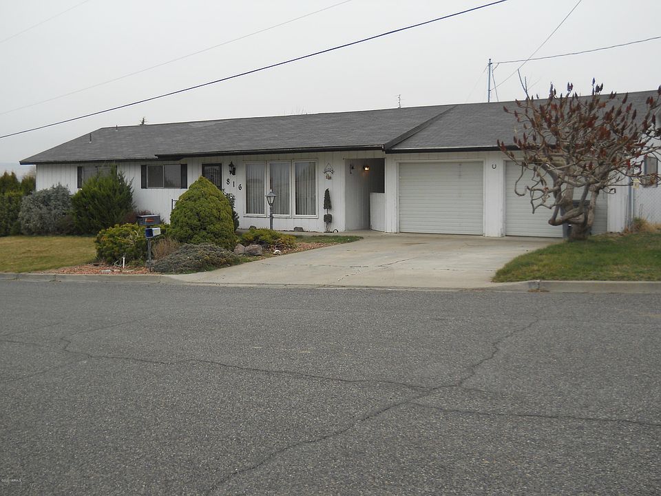 1st image of 816 Upland Dr