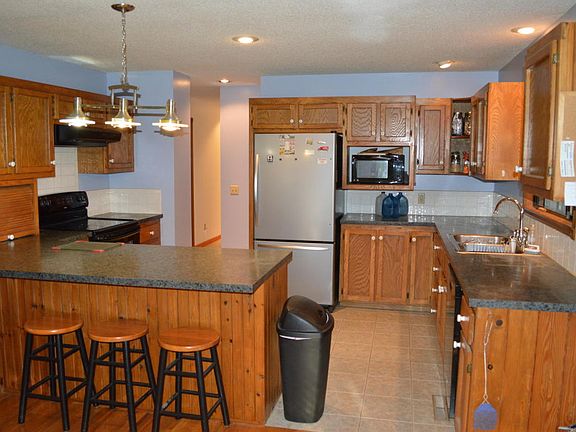 3rd image of 8513 W Farm Road 172