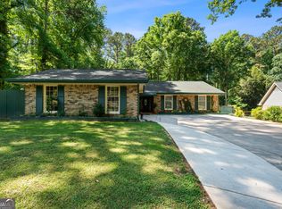 230 Ridge Rd, Tyrone, GA 30290