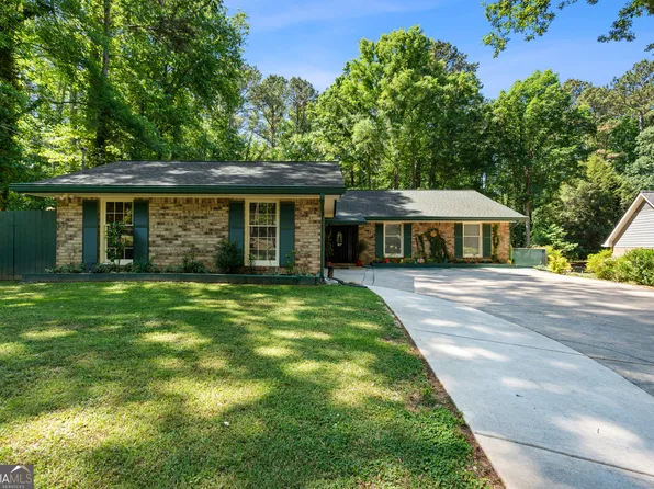 230 Ridge Rd, Tyrone, GA 30290
