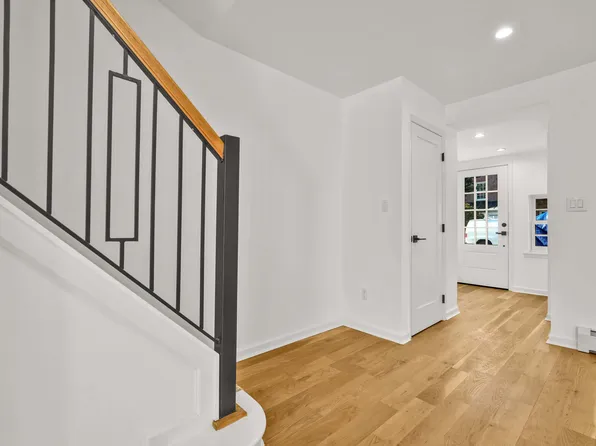 39-51 45th Street image 4 of 23