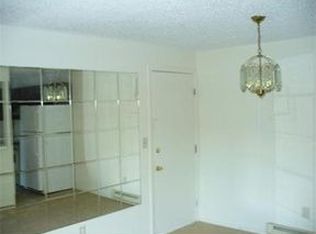 80 Damon Rd APT 4302, Northampton, MA 01060
