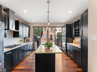 2113 Naudain St, Philadelphia, PA 19146