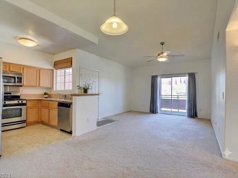 1501 Blackcombe St #203 — Photo 6