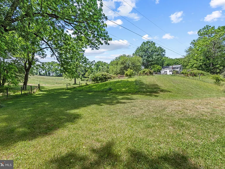 6510 Haviland Mill Rd — Photo 40