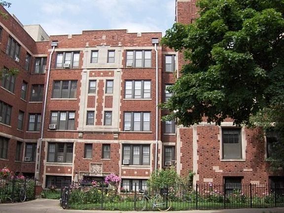 Front of building, view 3