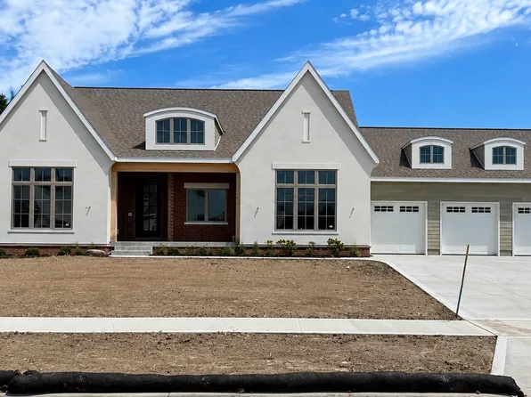 1607 NE 19th St, Ankeny, IA 50021