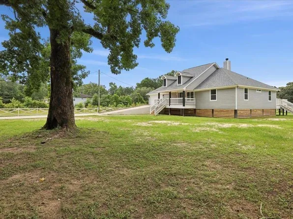 8679 Massey Lake Rd, Silsbee, TX 77656