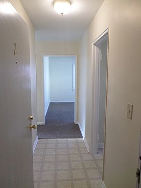 1st image of 215 Capital Ave APT G4