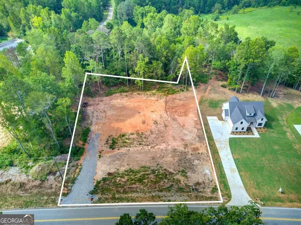 4815 Price Rd, Gainesville, GA 30506