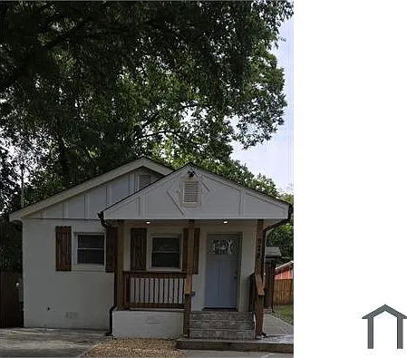 924 Proctor St NW — Photo 1