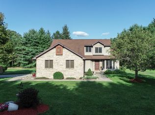 161 S Gale Rd, Mason, MI 48854
