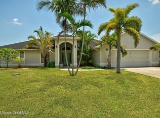 11 Barbara Ct, Satellite Beach, FL 32937