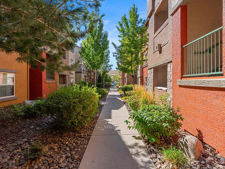 The View Apartments — Photo 108