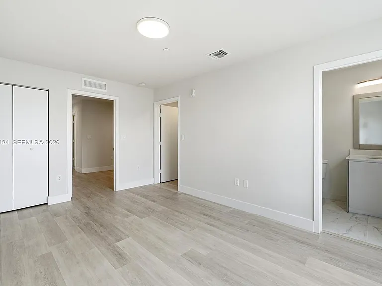 2505 NE 193rd St #4215 — Photo 30