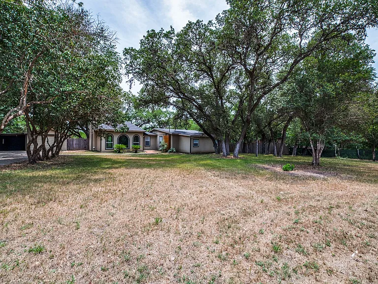 208 S Winston Ln — Photo 5