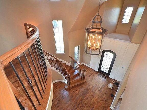 4th image of 6300 Lantana Ct
