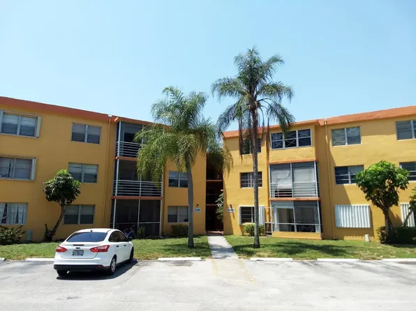 4394 NW 9th Ave, Pompano Beach, FL