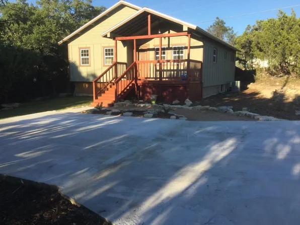 1215 Live Oak Dr, Canyon Lake, TX 78133