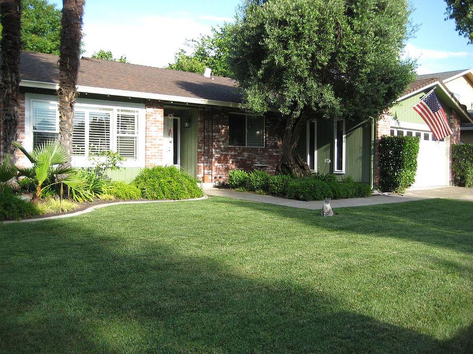 1st image of 3822 Estate Dr