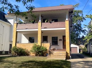 1484 Ridgewood Ave, Lakewood, OH 44107