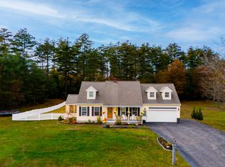 11 Meadowbrook Dr, Hollis Center, ME 04042