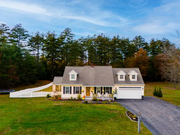 11 Meadowbrook Drive, Hollis, ME 04042